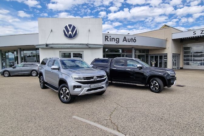 VW%20Amarok%20fel%E9p%EDtm%E9nnyel